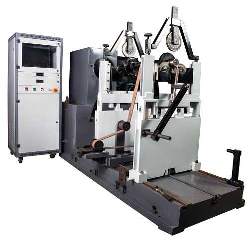Dynamic Balancing Machine